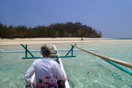 Bupati Gorontalo Utara harap Pulau Saronde jadi ikon pariwisata di provinsi