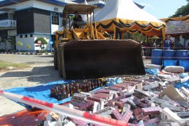 BC Dumai musnahkan barang tangkapan tahun 2019, jenisnya fantastis