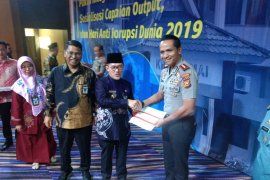 KPPN Dumai serahkan DIPA Rp2 Triliun ke 111 Satker