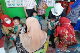 Antisipasi penularan difteri, Dinas Kesehatan lakukan vaksinasi