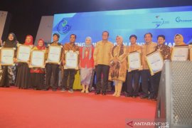 Pemkab Asahan terima penghargaan Gemarikan dari Kementerian Kelautan dan Perikanan