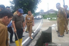 Wali Kota Pangkalpinang tinjau kawasan rawan banjir