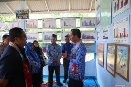 Bupati resmikan rumah dataku Desa Tebing Siring