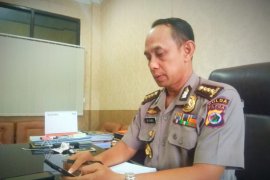Flash: Seorang Brimob tewas dikeroyok warga