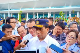 Menhub minta Bandara Syamsudin Noor diisi kearifan lokal