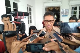 Kunjungan Komisi VI DPR ke Sumbar, Gubernur Sumbar minta dukungan tingkatkan listrik Mentawai