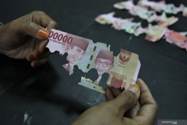 BI SIAPKAN 1,5 TRILIUN UNTUK NATAL DAN TAHUN BARU Page 1 Small