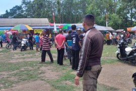 Pilkades Desa Kunir Kidul di Lumajang ricuh, tiga orang terluka