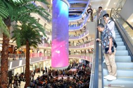 Siap-siap Delipark Mall adakan pesta diskon tengah malam