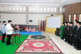 Bupati lantik pimpinan Baznas Labura