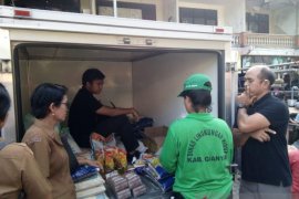 Disperindag Gianyar dan Bulog gelar pasar murah