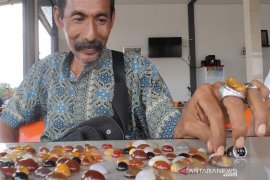 30 tahun nafkahi keluarga dari kemilau Cempaka Madu