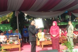 TP PKK Bandarlampung  gunakan busana sulam usus