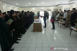 33 Panwascam Se-HST dilantik dan siap mengawasi Pilkada 2020