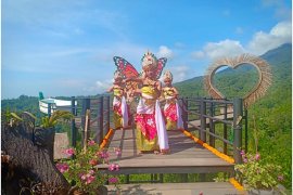 AQUA Mambal luncurkan "Ekowisata Jempanang D'Alas" untuk edukasi