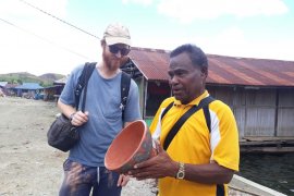 Naftali Felle, pencetus festival tahunan makan papeda