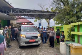 Sempat diteriakin pengunjung, seorang siswa SMKN 2 ditemukan tak bernyawa di Danau Singkarak