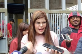 Penuh, anak dan menantu tak bisa temui Soetikno di Rutan KPK