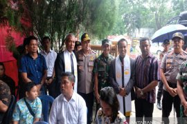 Kapolda dan Danrem patroli bersama di hari Natal