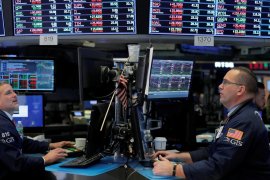 Saham-saham Wall Street ditutup bervariasi jelang malam Natal