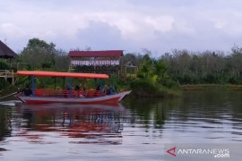 Menikmati wahana air di Embung Suro Manggi Rejanglebong