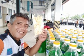 Pendekar Madani di Jalan Kopi