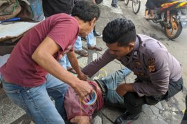 Aksi heroik Brigadir Tawakal lumpuhkan penyerangan pria terhadap warga