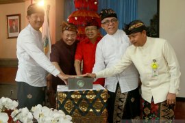 Gubernur Bali siapkan layanan kesehatan berbasis daring