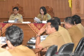 Badung minta laporan keuangan sesuai standar akuntansi
