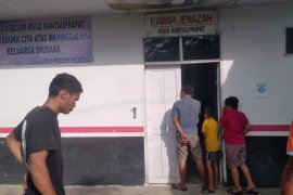 Dua jenazah korban banjir besar di Labuhanbatu Utara ditemukan