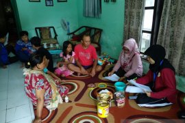 119 orang keracunan ikan tongkol saat rayakan tahun baru di Jember