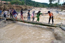 Dinas Kesehatan Jabar siagakan puskesmas 24 jam di kawasan banjir