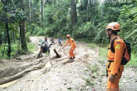 Tim gabungan lakukan pencarian orang tenggelam di Sungai Olama Pinogu