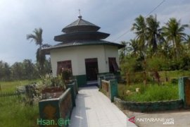 Makam ulama Banjar "Wali Sapat" di Inhil ramai dikunjungi penziarah