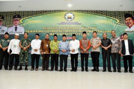 Jusuf Kalla lantik Dewan Masjid Indonesia Sumatera Utara