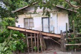 Tujuh rumah rusak akibat gempa di Simeulue Aceh
