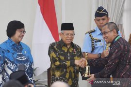 Danone-AQUA raih dua anugerah PROPER Emas dan delapan PROPER Hijau