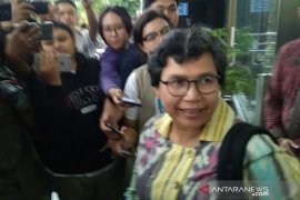 KPK amankan uang asing total Rp400 juta OTT  Komisioner KPU Wahyu Setiawan