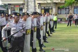 Personel Polres Gianyar adakan latihan Dalmas
