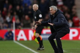 Jelang laga lawan Liverpool, Mou minta pemainnya diam di rumah saja kalau tak percaya diri