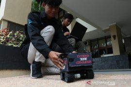 Mahasiswa UNS ciptakan prototipe robot penemu korban bencana