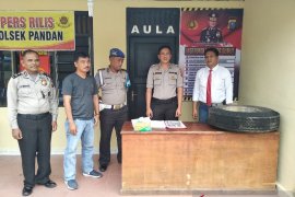 Pengembangan kasus dump truk yang terbakar di bengkel menunggu hasil laboratorium