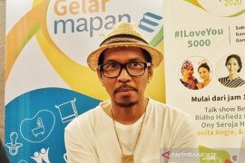 Ridho "Slank" hemat Rp25 juta/bulan dengan dompet digital.