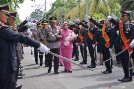 Irjen Nana Sudjana memaparkan peta kerawanan NTB