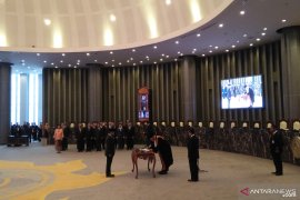 Wakil Menteri Keuangan  dilantik jadi anggota Dewan Komisioner OJK