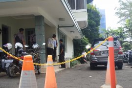 Petugas KPK datangi ruang kerja pimpinan  KPU