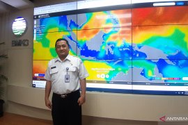 Siklon Claudia menjauh, Indonesia terhindar dari badai