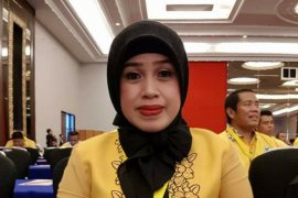 Megawati akhirnya ditetapkan jadi Ketua DPRD Morut, bupati tidak hadiri acaranya