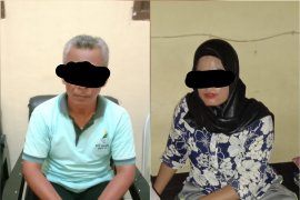 Diduga mesum, Kepala Desa di Siak ini ditangkap warga beramai-ramai