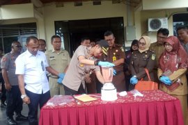 Kapolres Agam blender sabu-sabu dan ekstasi